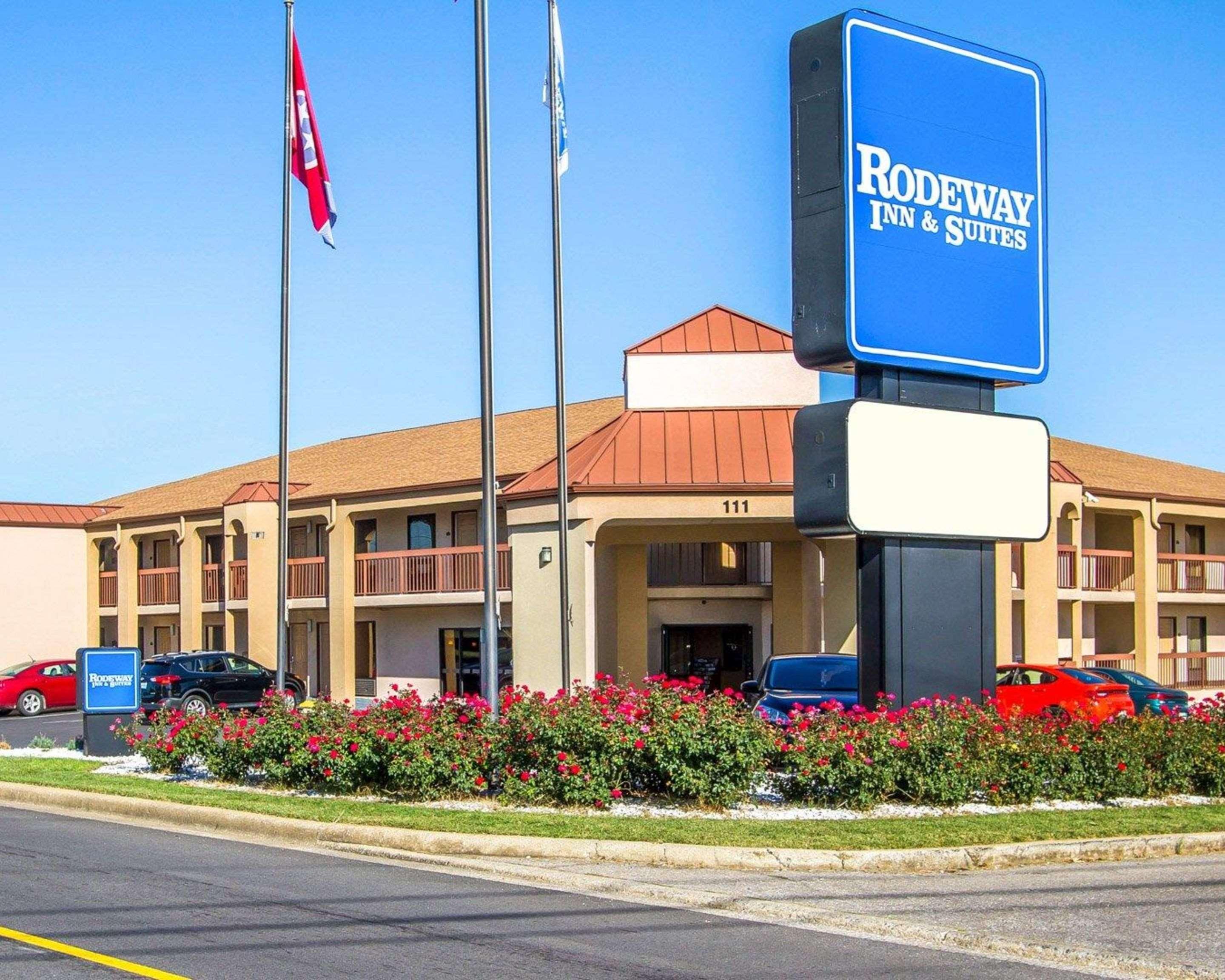 Rodeway Inn & Suites Clarksville Kültér fotó