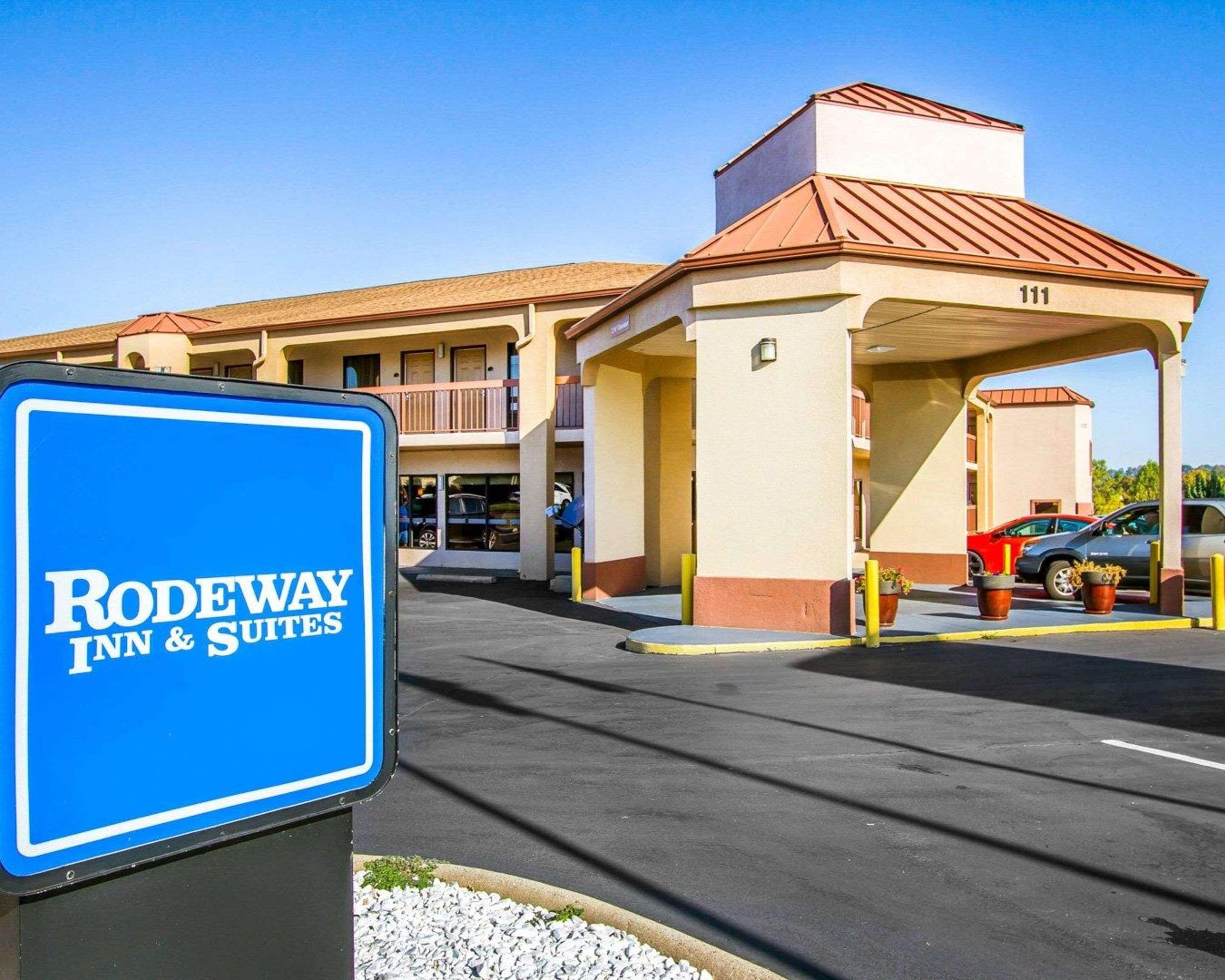 Rodeway Inn & Suites Clarksville Kültér fotó