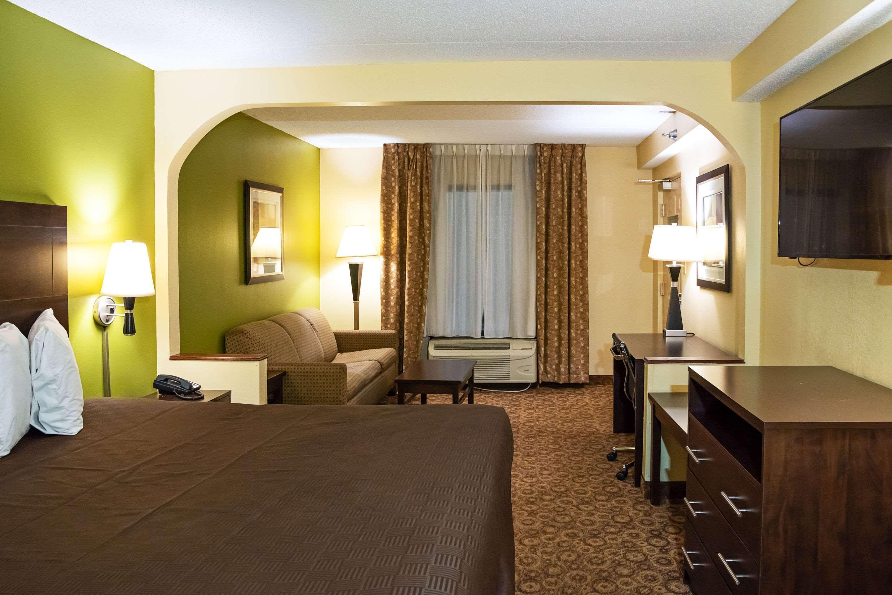 Rodeway Inn & Suites Clarksville Kültér fotó